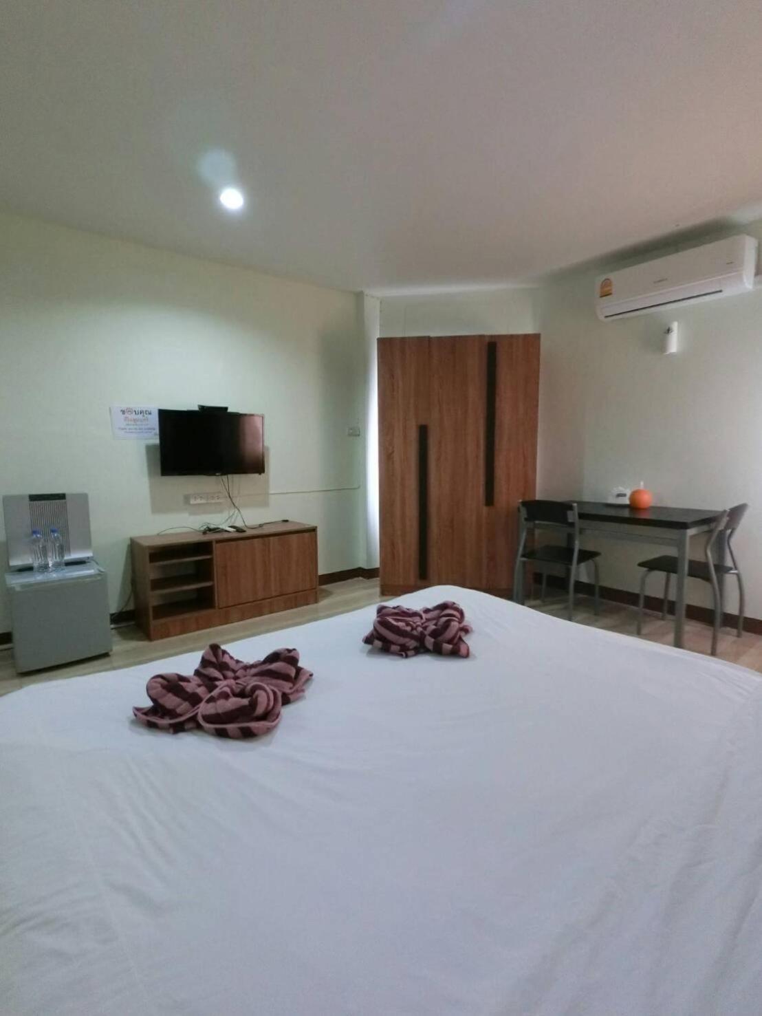 Samut Songkhram Alongkorn Hotel By Sb מראה חיצוני תמונה