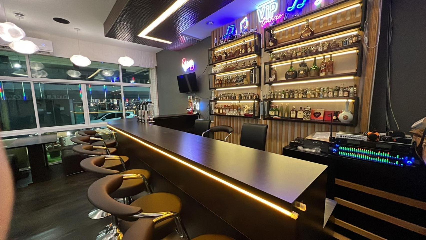 Samut Songkhram Alongkorn Hotel By Sb מראה חיצוני תמונה