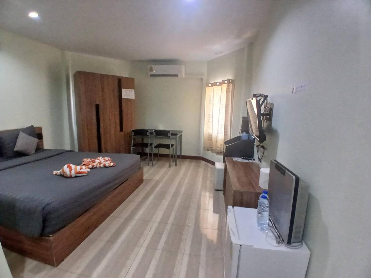 Samut Songkhram Alongkorn Hotel By Sb מראה חיצוני תמונה